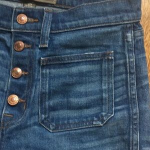 J. Crew Jeans - J. Crew Point Sur vintage cropped jean J. Crew Jeans - J. Crew Point Sur vintage cropped jean